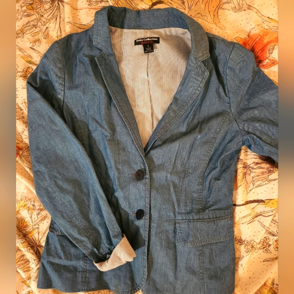 Light blue blazer size small
